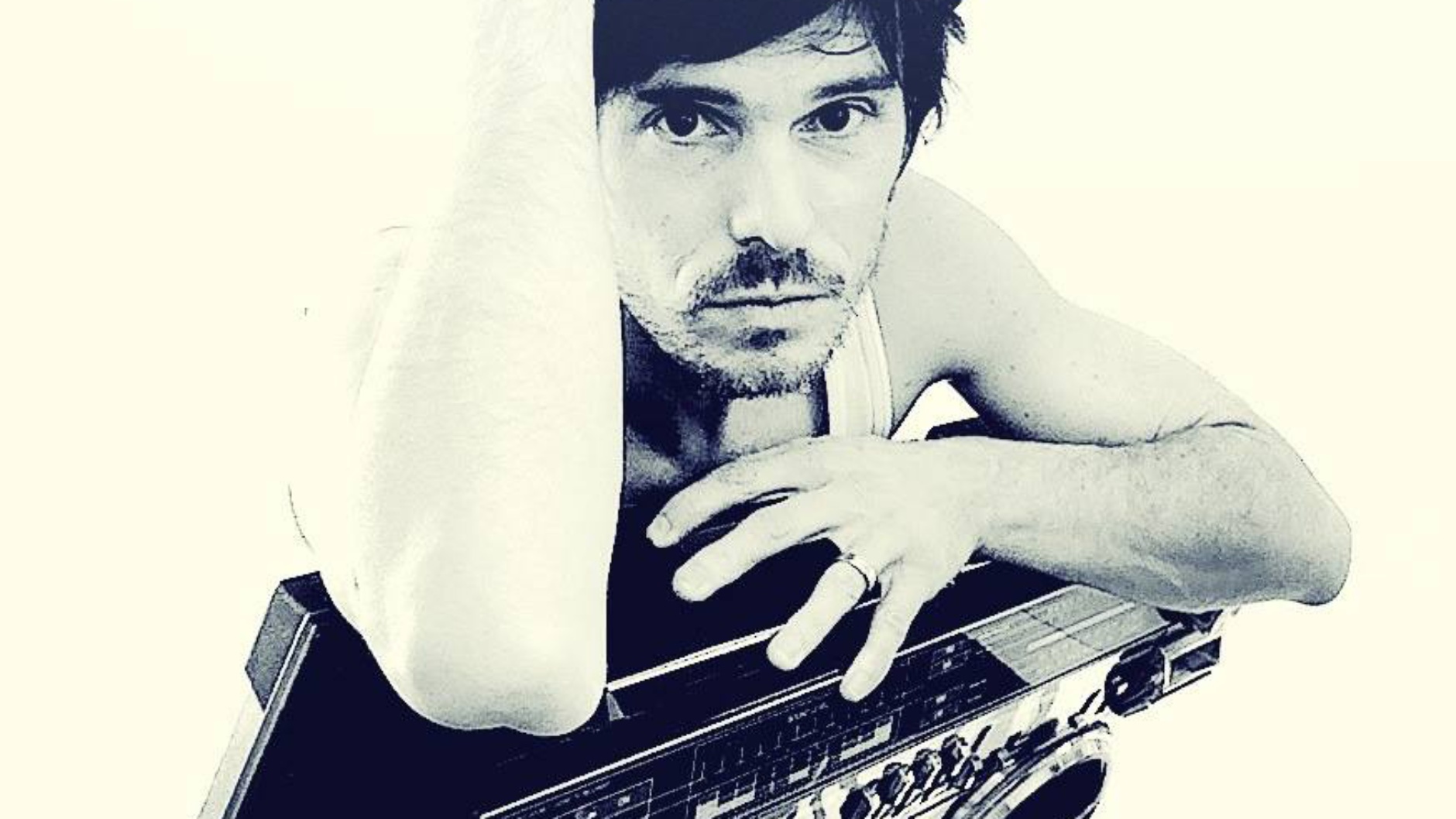 Adrian Sieber © 2014